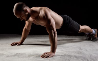 come si esegue correttamente un push up esercizio di spinta che coinvolge molto più che il petto